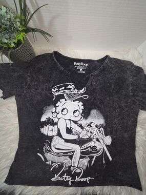 Betty Boop Black Graphic Tee - Girls' Casual Motorcycle Top, Size XL